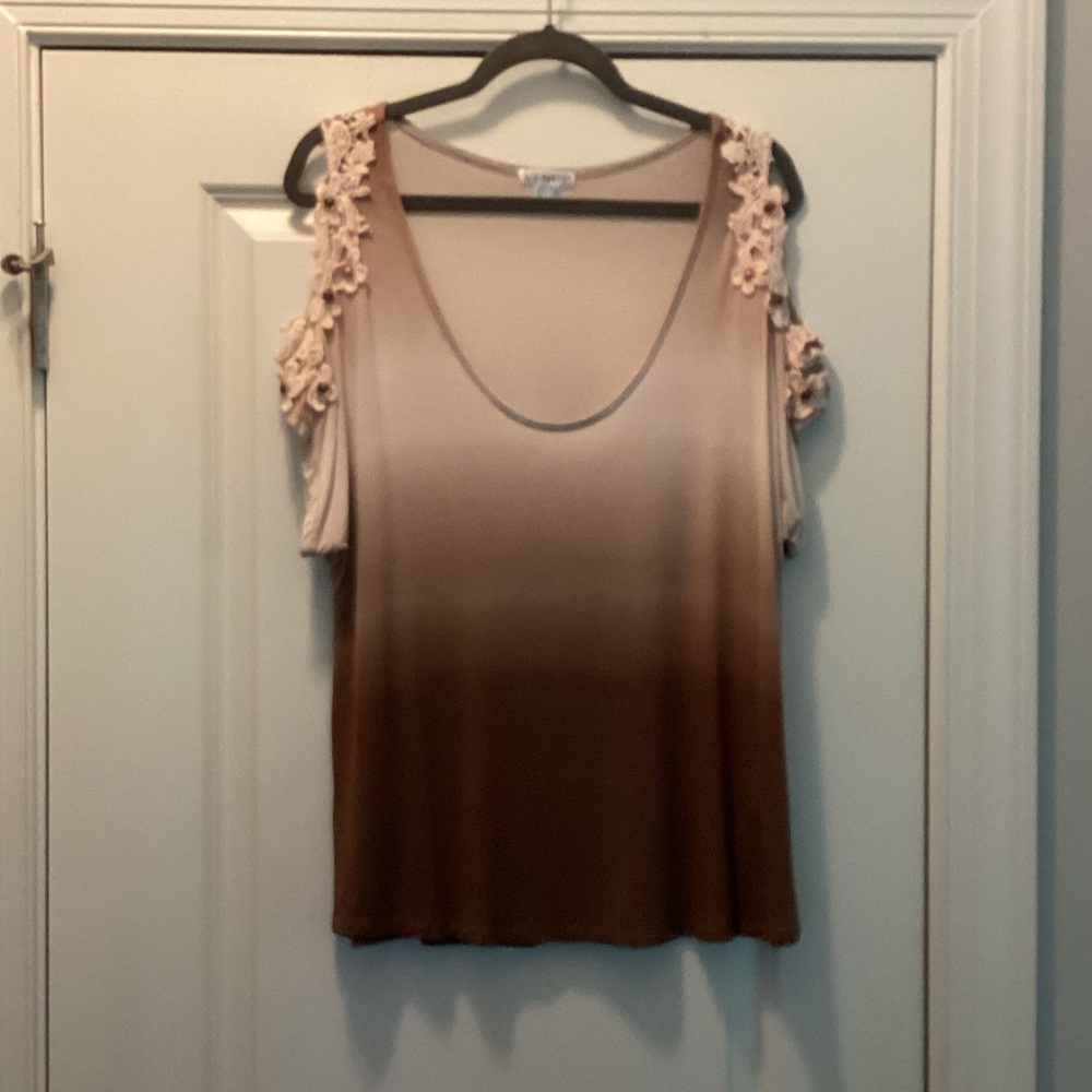 VENUS Ombre Tank Top with Lace Shoulders